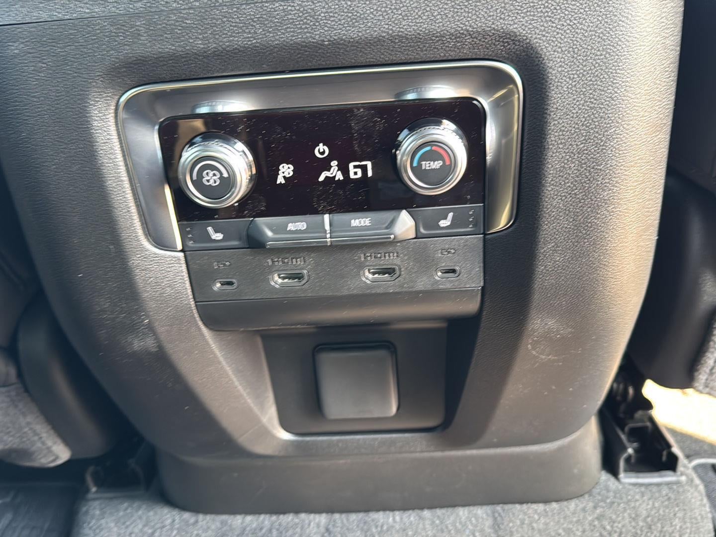 2026 GMC Yukon XL Elevation 28