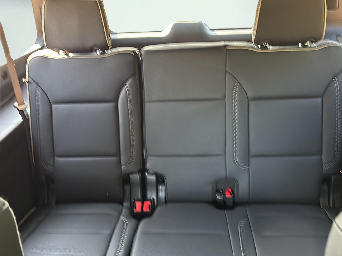 2026 GMC Yukon XL Elevation 4
