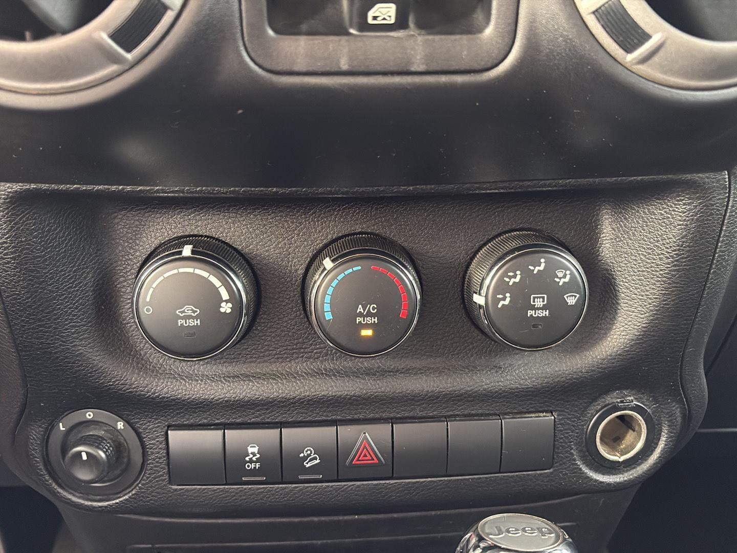 2012 Jeep Wrangler Unlimited Sport