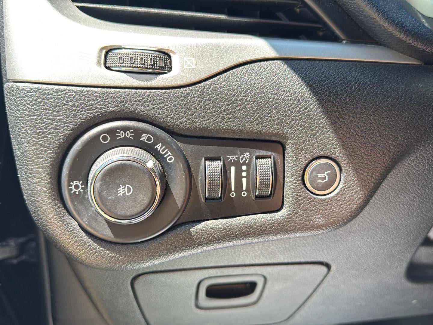 2015 Jeep Cherokee Trailhawk
