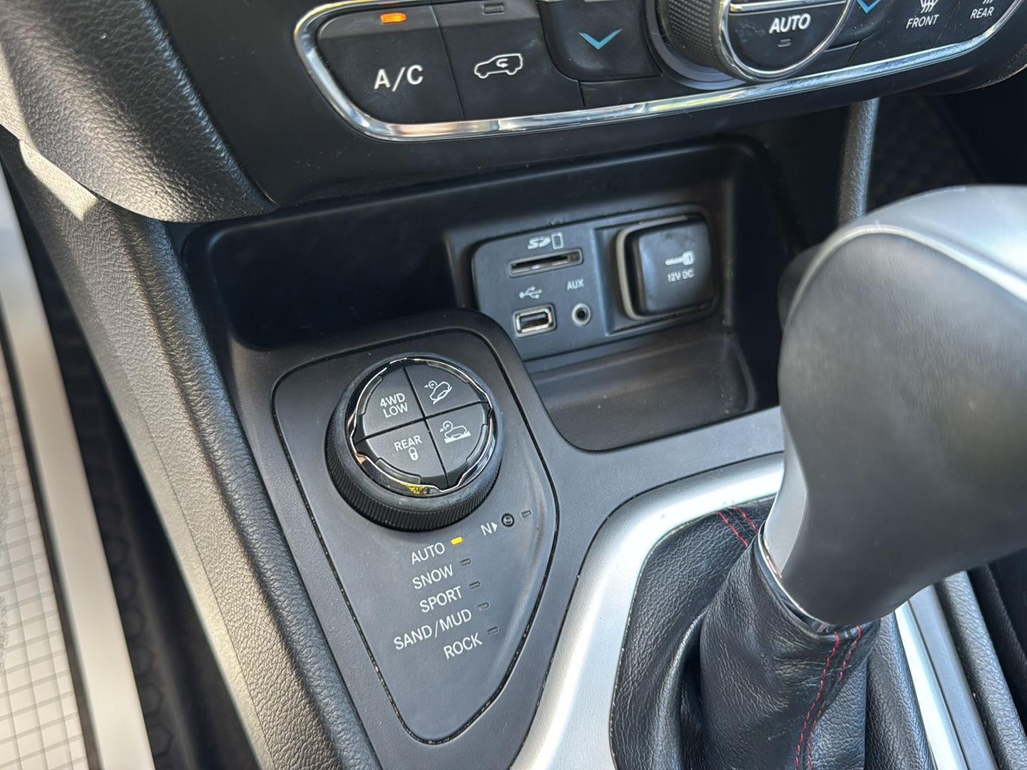 2015 Jeep Cherokee Trailhawk