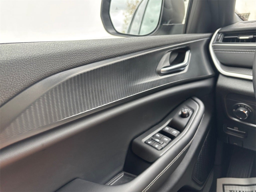 2025 Jeep Grand Cherokee GRAND CHEROKEE LAREDO 4X4