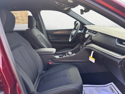 2025 Jeep Grand Cherokee GRAND CHEROKEE LAREDO 4X4