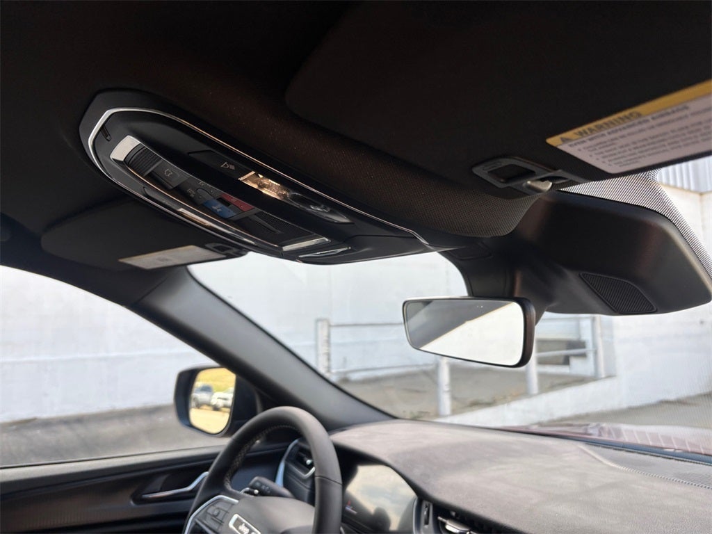 2025 Jeep Grand Cherokee GRAND CHEROKEE LAREDO 4X4