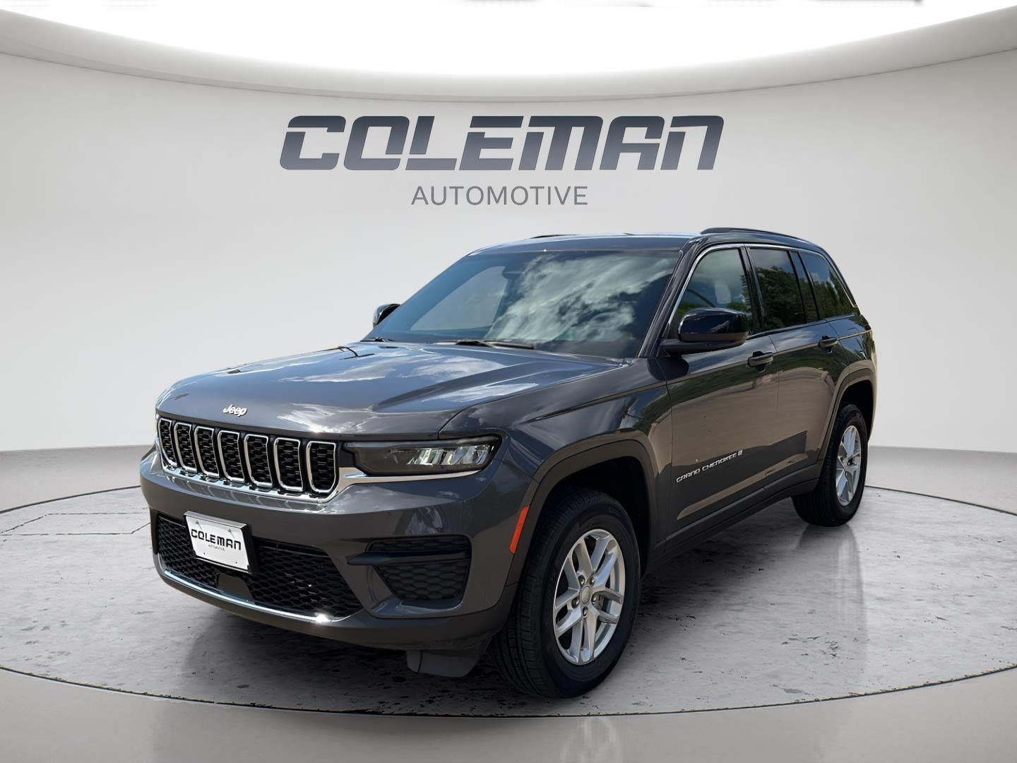 2026 Jeep Grand Cherokee Laredo 4x4