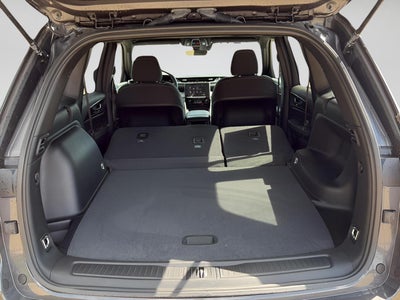 2026 Jeep Grand Cherokee Laredo 4x4