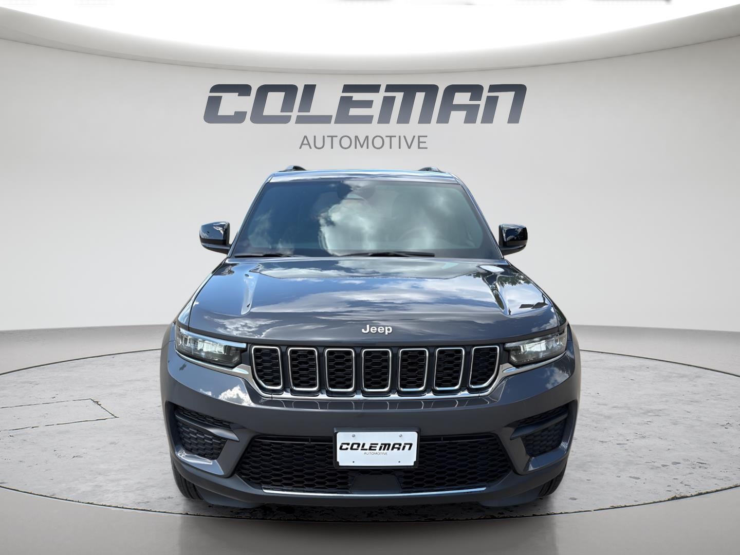 2026 Jeep Grand Cherokee Laredo 4x4