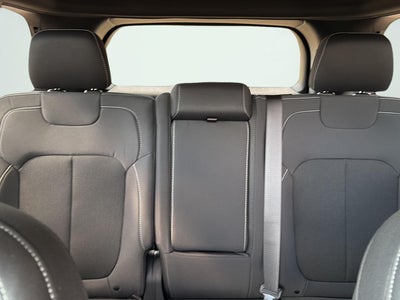 2026 Jeep Grand Cherokee Laredo 4x4