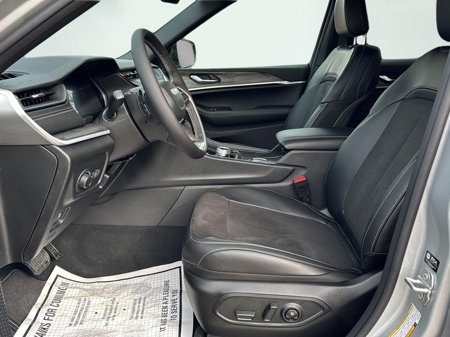 2026 Jeep Grand Cherokee GRAND CHEROKEE LAREDO ALTITUDE 4X4