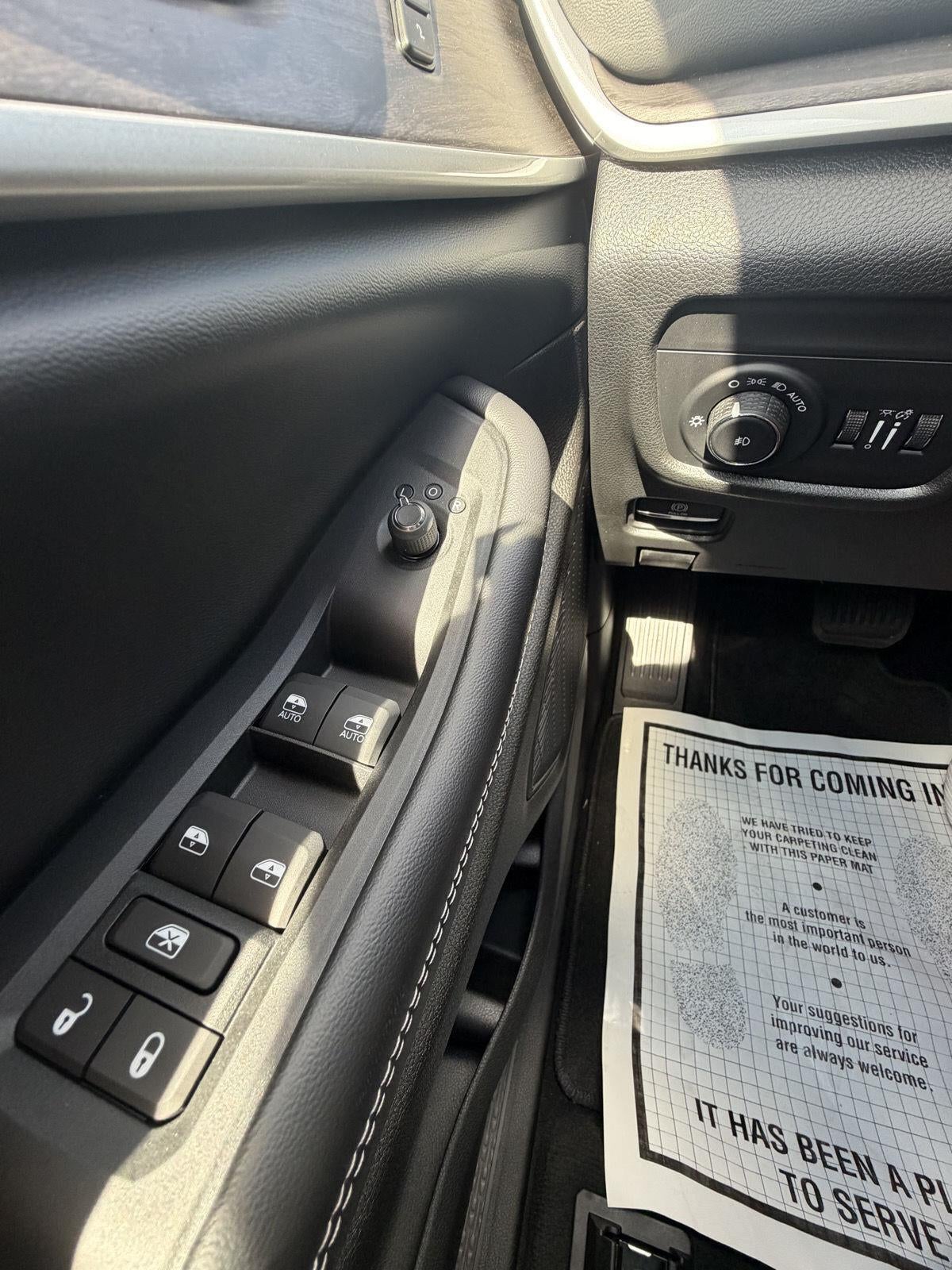 2027 Jeep Grand Cherokee Limited