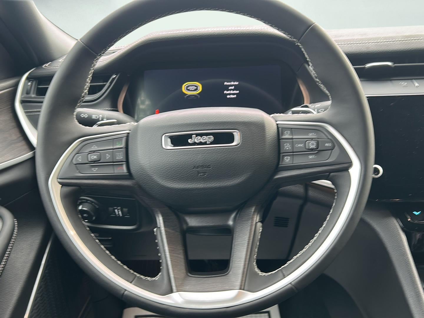 2026 Jeep Grand Cherokee GRAND CHEROKEE LIMITED RESERVE 4X4