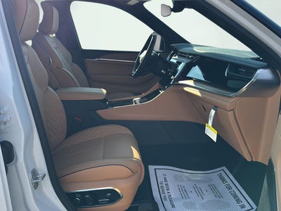 2026 Jeep Grand Cherokee GRAND CHEROKEE SUMMIT 4X4