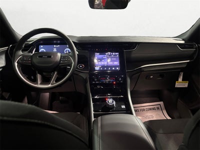 2025 Jeep Grand Cherokee GRAND CHEROKEE L LAREDO X 4X4