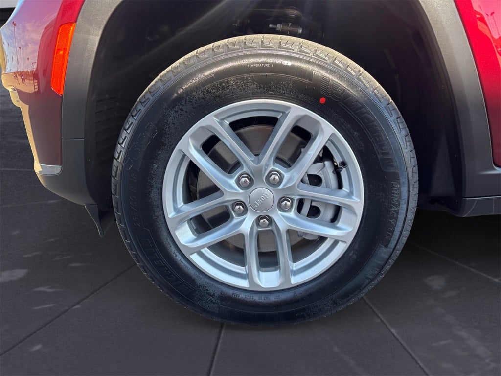 2025 Jeep Grand Cherokee GRAND CHEROKEE L LAREDO X 4X4