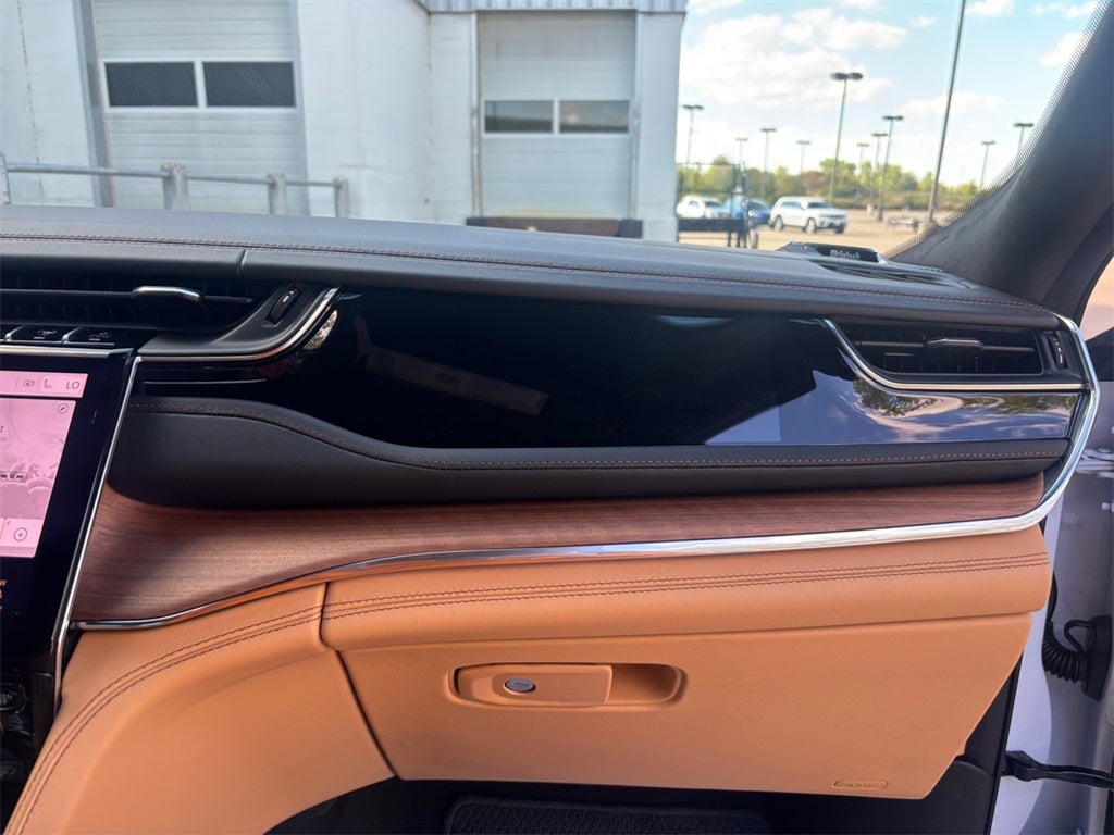 2025 Jeep Grand Cherokee GRAND CHEROKEE L SUMMIT RESERVE 4X4