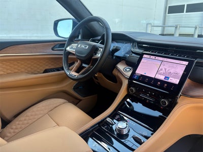 2025 Jeep Grand Cherokee GRAND CHEROKEE L SUMMIT RESERVE 4X4