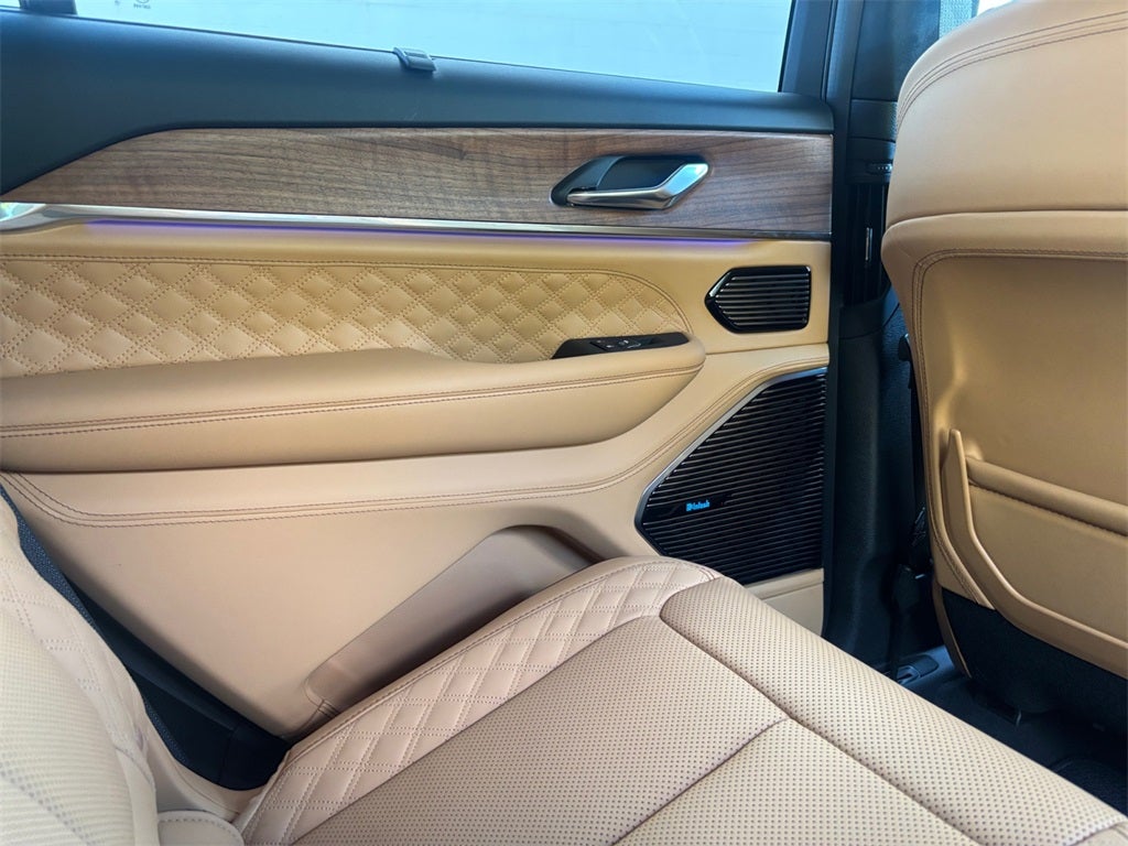 2025 Jeep Grand Cherokee GRAND CHEROKEE L SUMMIT RESERVE 4X4