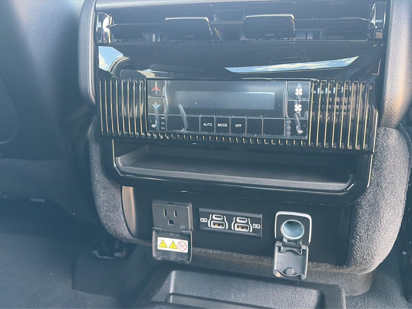 2026 Jeep Grand Wagoneer GRAND WAGONEER LIMITED ALTITUDE 4X4