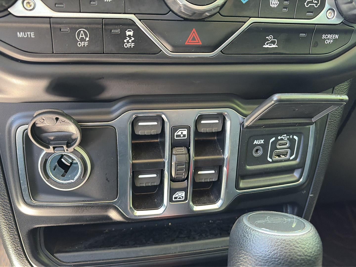 2022 Jeep Gladiator Willys 4x4