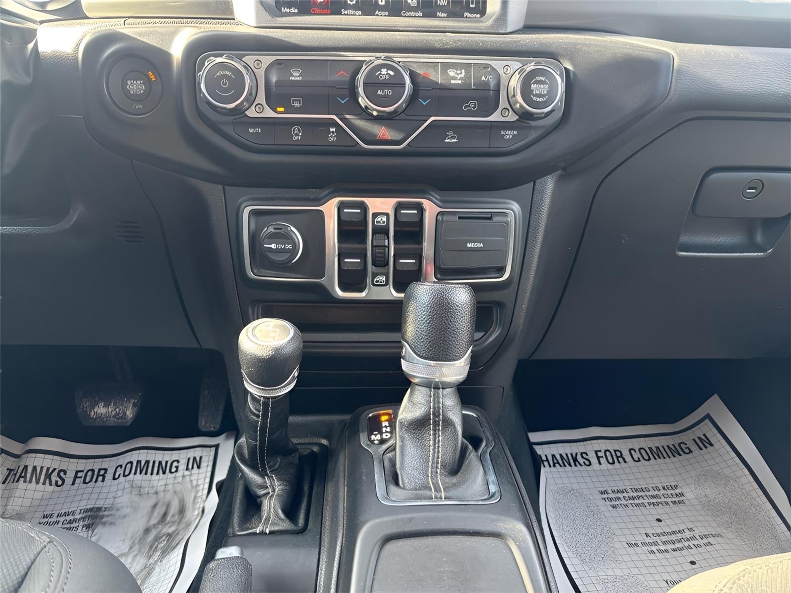 2023 Jeep Gladiator Overland 4x4