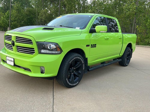 2017 RAM 1500 Sport Crew Cab 4x4 5'7' Box