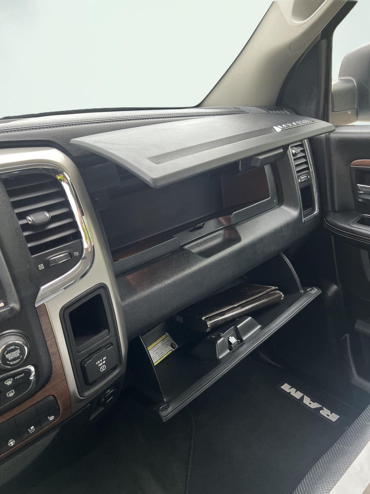 2016 RAM 1500 Laramie
