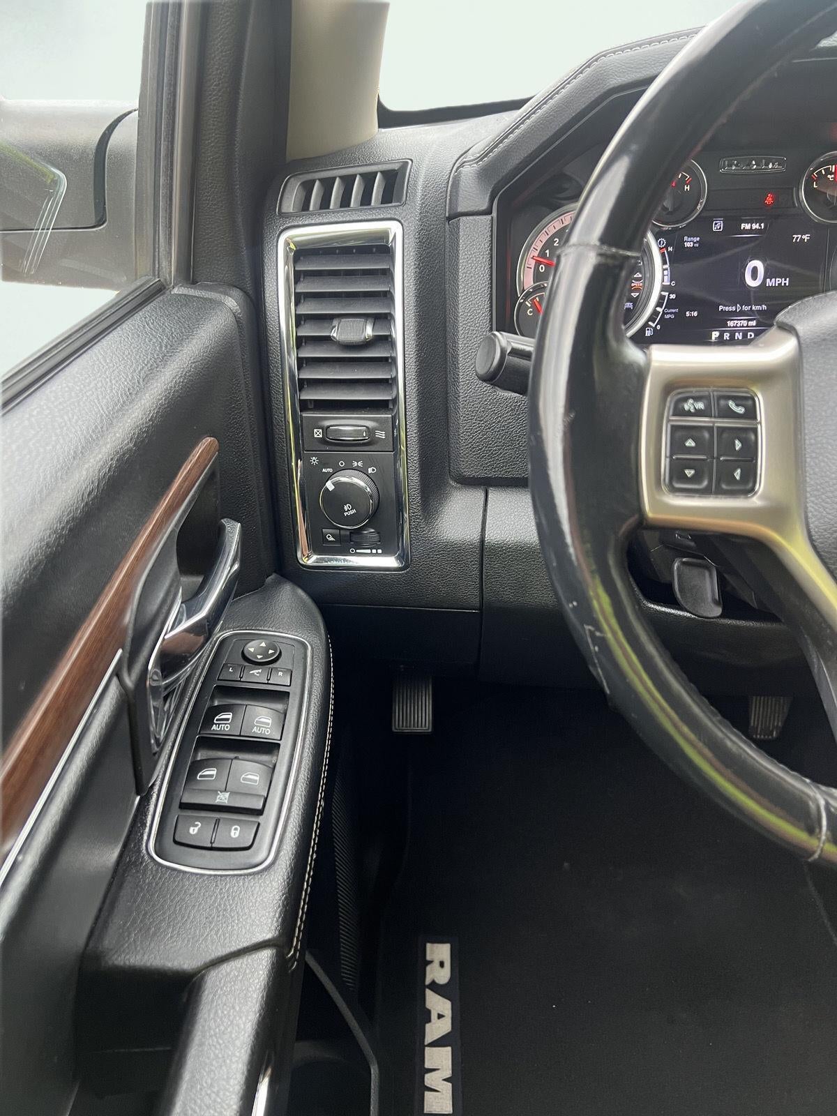 2016 RAM 1500 Laramie
