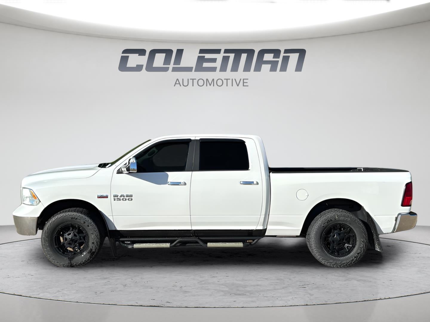 2018 RAM 1500 SLT