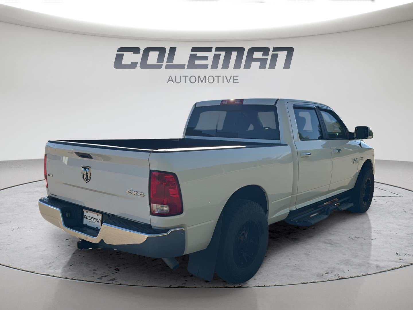2018 RAM 1500 SLT