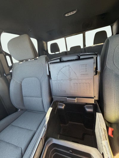 2024 RAM 1500 Big Horn Crew Cab 4x4 5'7' Box