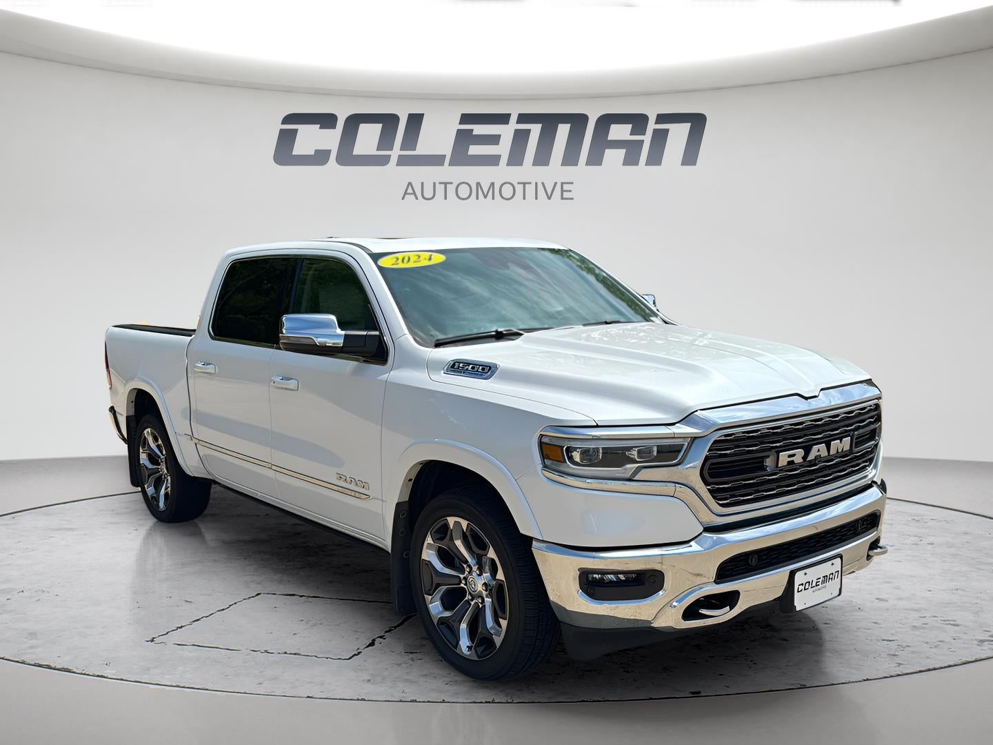 2024 RAM 1500 Limited Crew Cab 4x4 5'7' Box