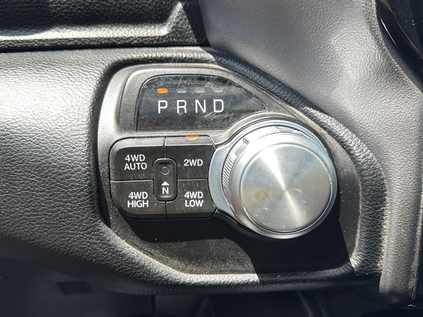 2022 RAM 1500 Laramie Crew Cab 4x4 5'7' Box