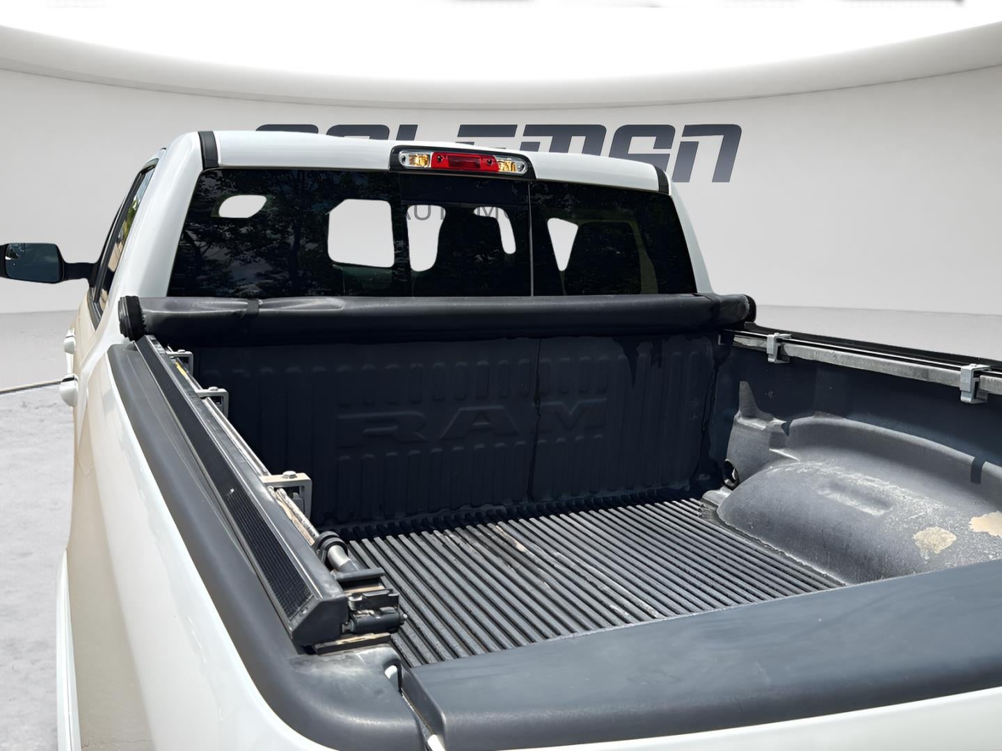 2022 RAM 1500 Laramie Crew Cab 4x4 5'7' Box