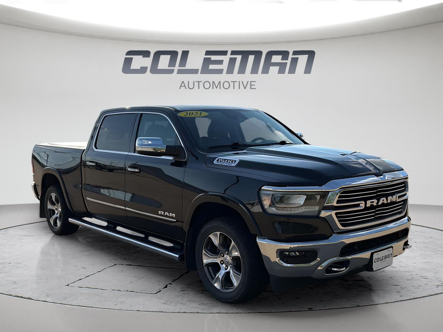 2021 RAM 1500 Laramie Crew Cab 4x4 6'4' Box