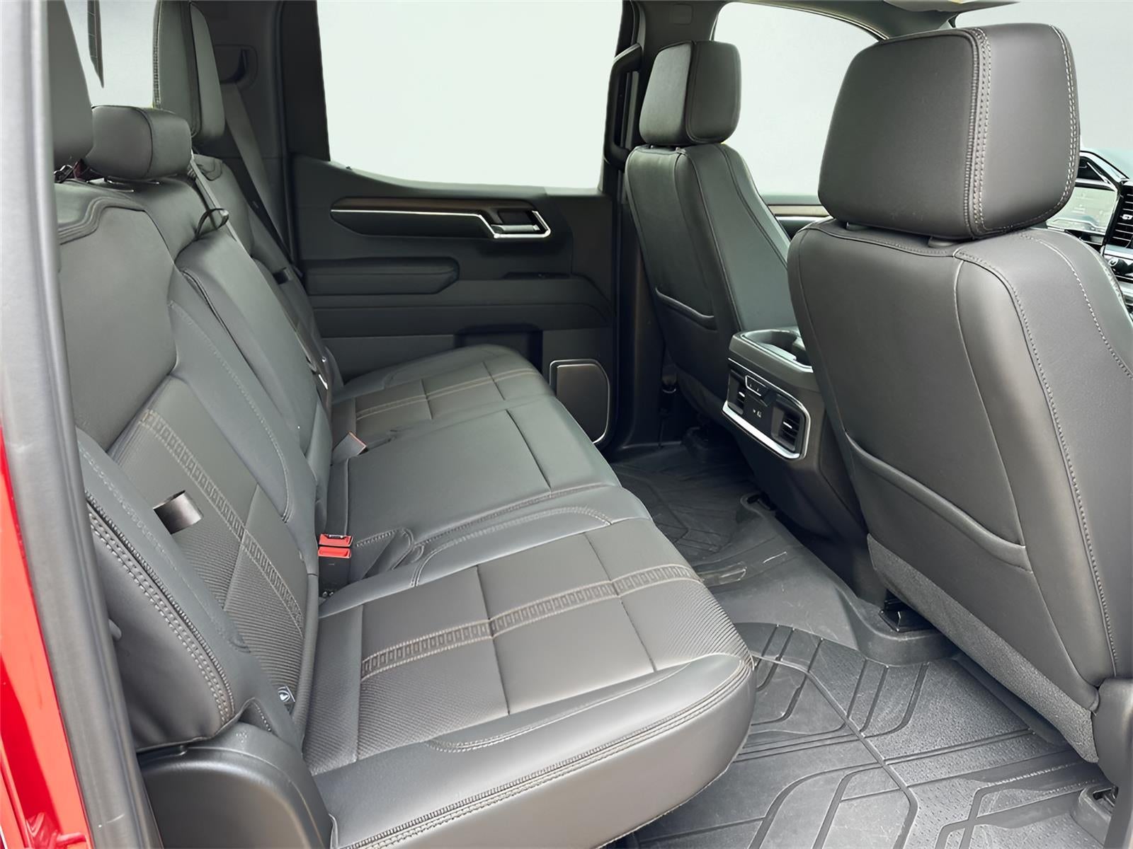 2024 Chevrolet Silverado 1500 4WD Crew Cab Short Bed High Country