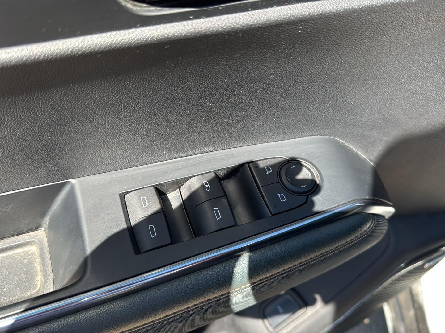 2024 GMC Acadia AWD AT4