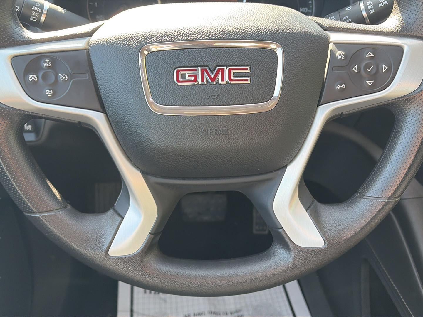 2021 GMC Acadia FWD SLE