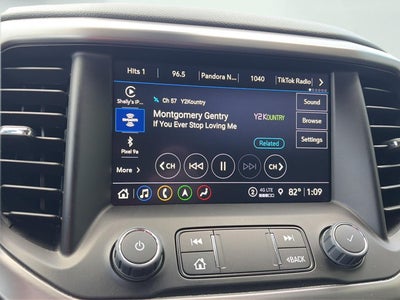 2023 GMC Acadia AWD AT4