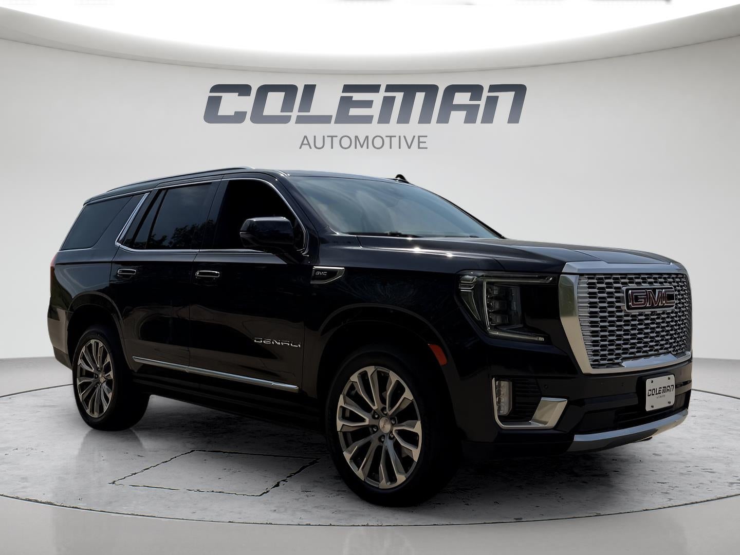2021 GMC Yukon 4WD Denali 30