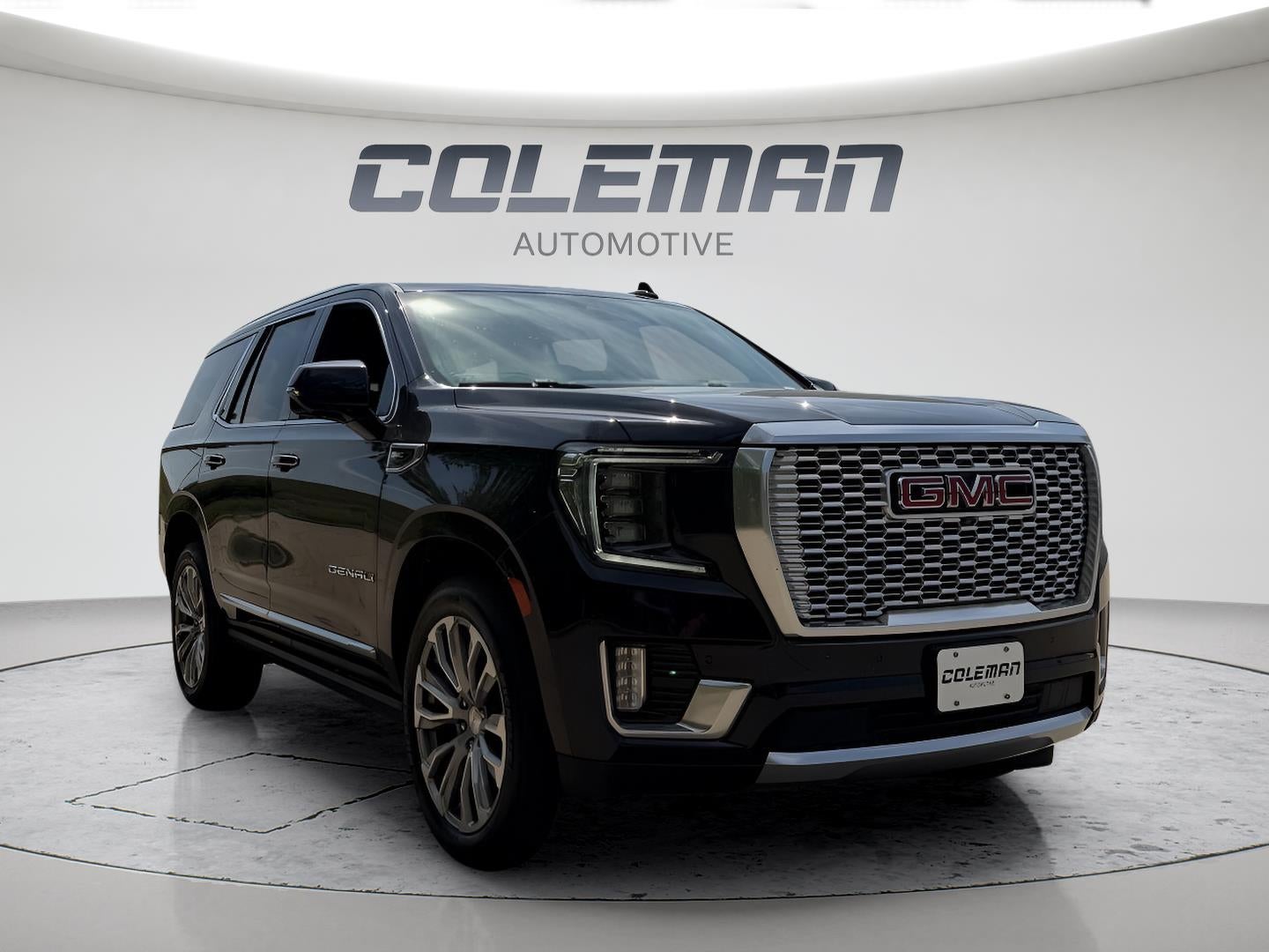2021 GMC Yukon 4WD Denali 31