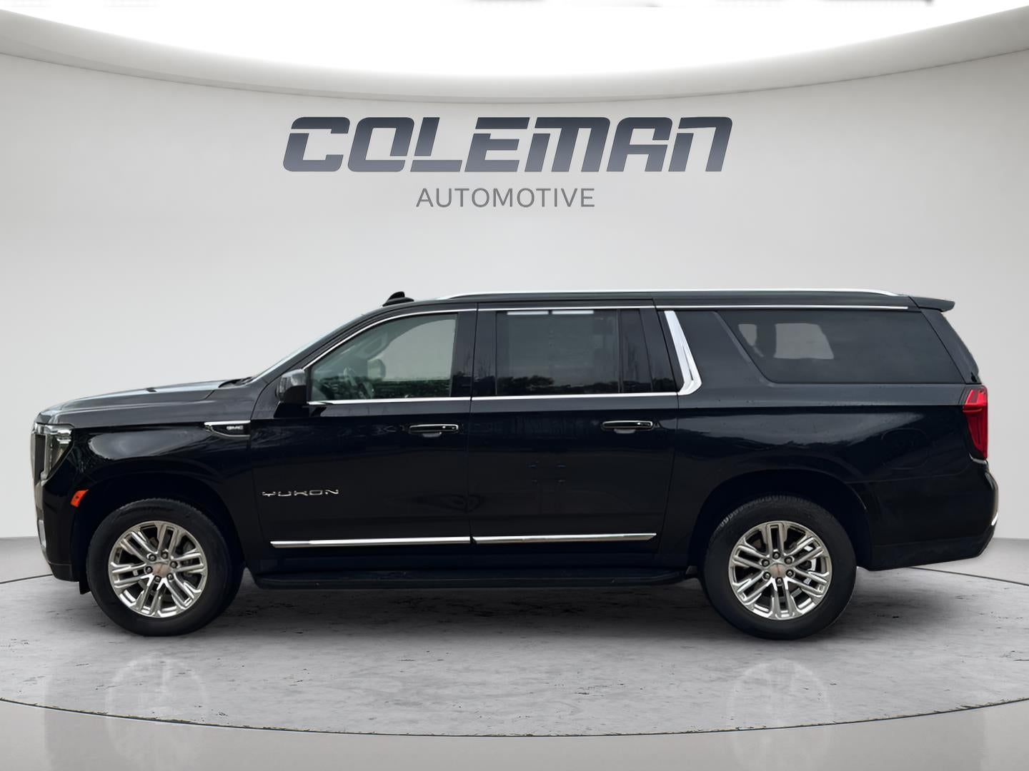 2024 GMC Yukon XL 4WD SLT