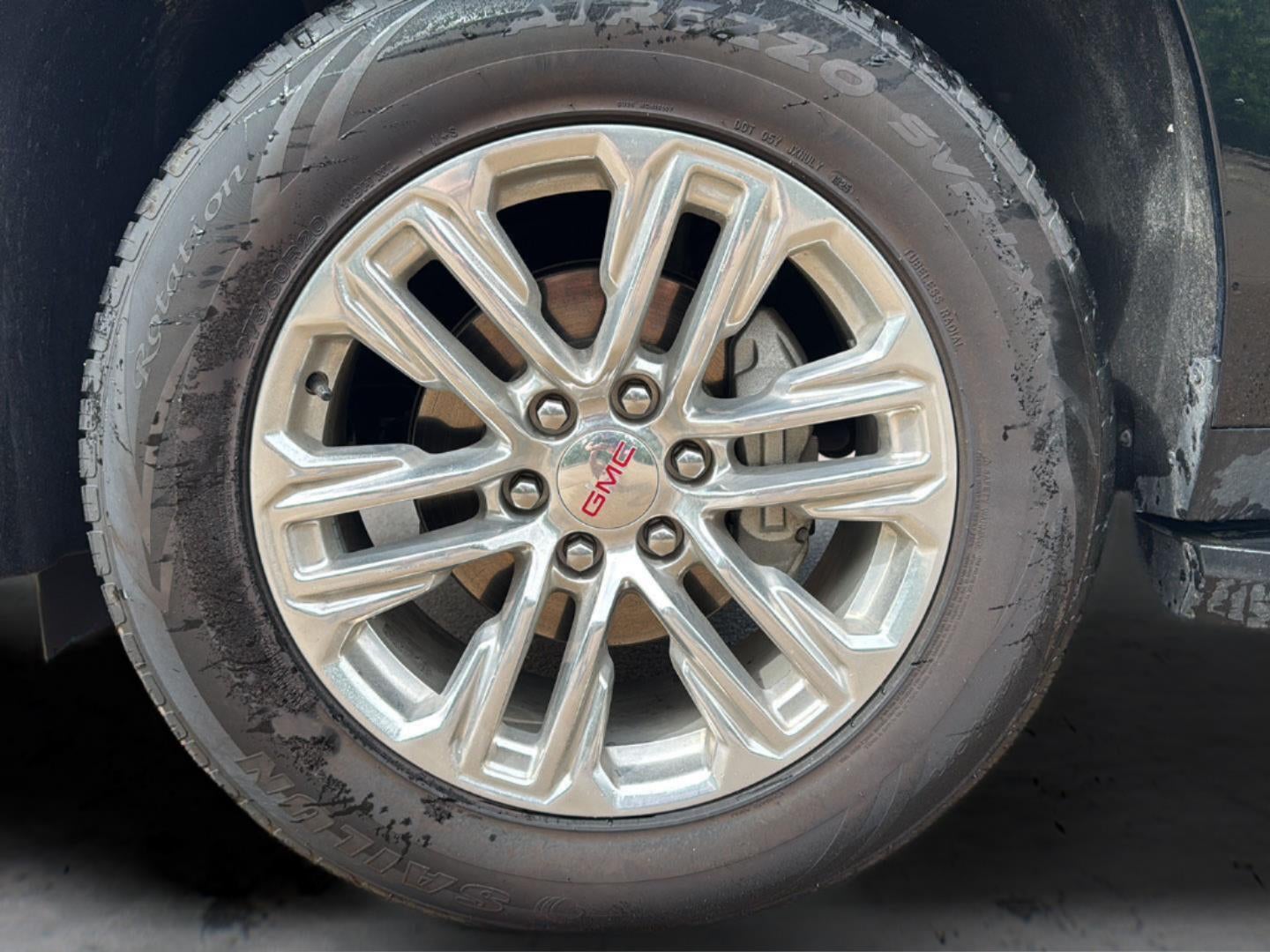2024 GMC Yukon XL 4WD SLT