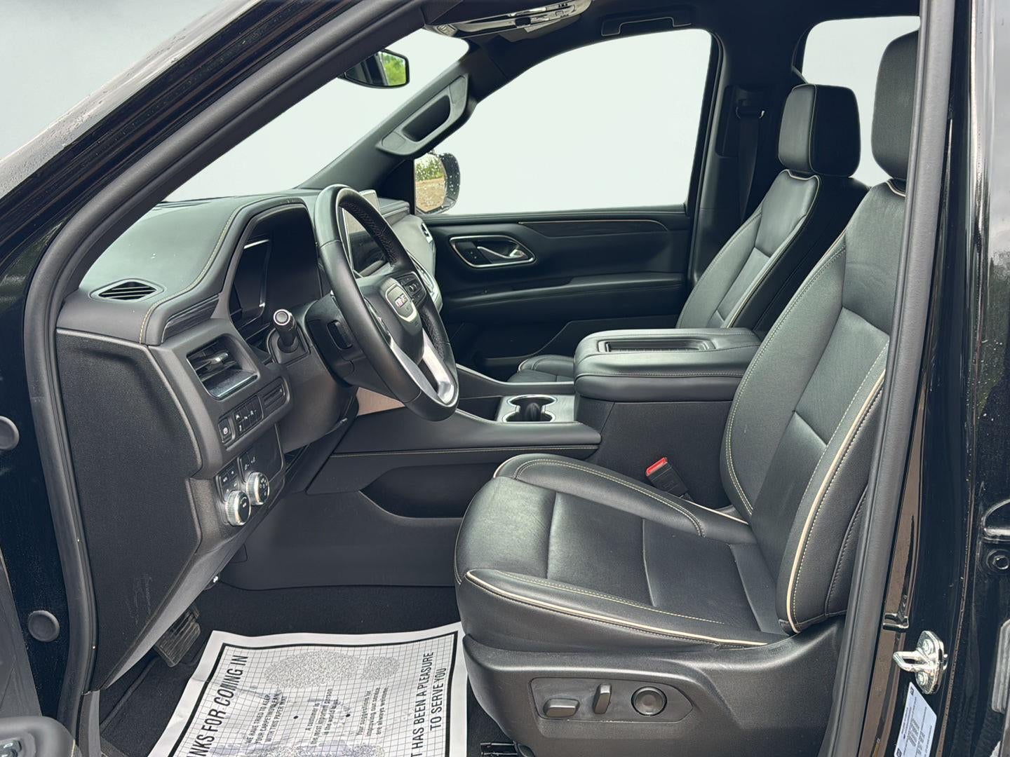 2024 GMC Yukon XL 4WD SLT