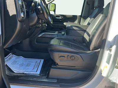 2022 GMC Sierra 2500HD 4WD Crew Cab Standard Bed Denali