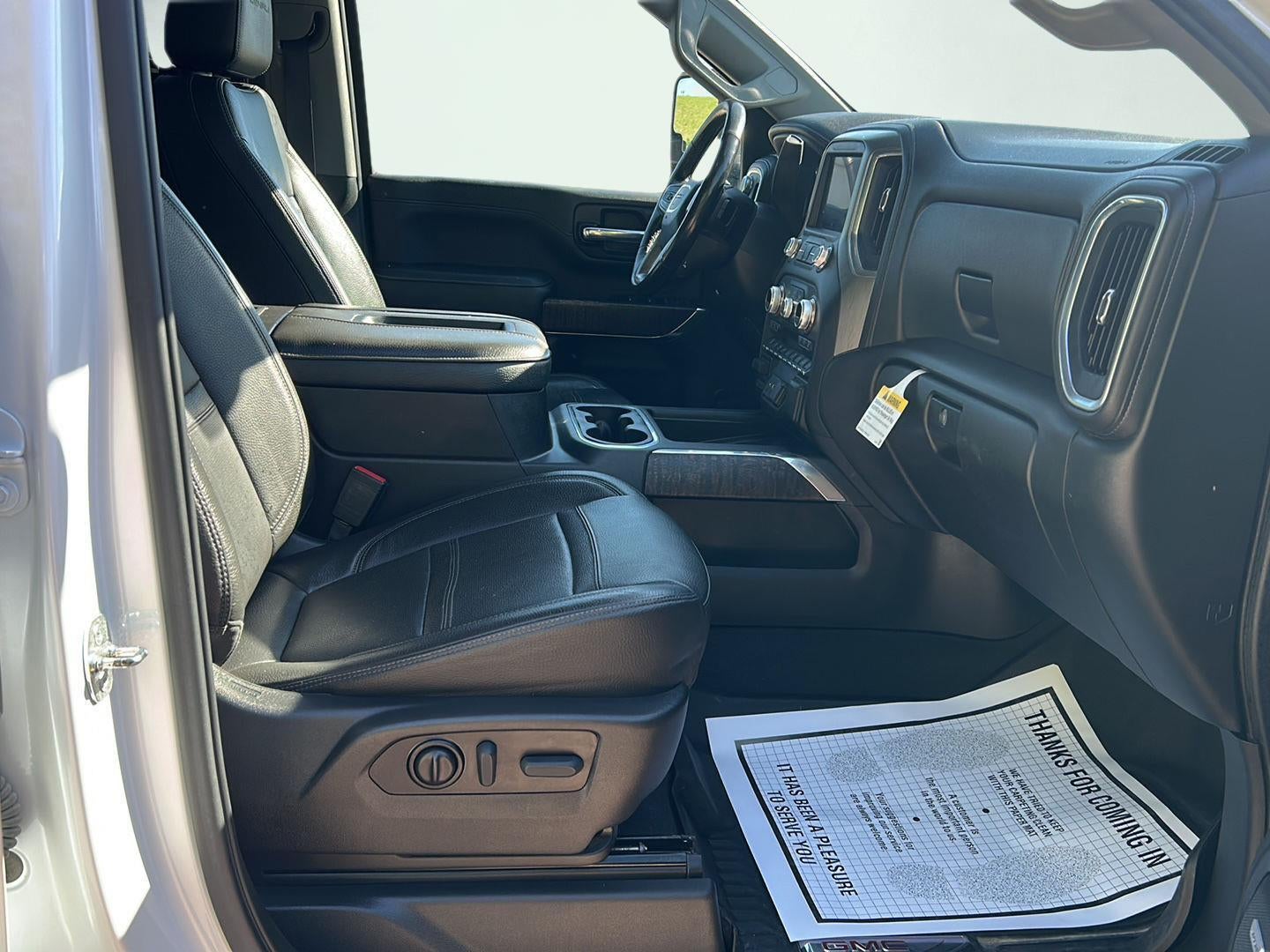 2022 GMC Sierra 2500HD 4WD Crew Cab Standard Bed Denali