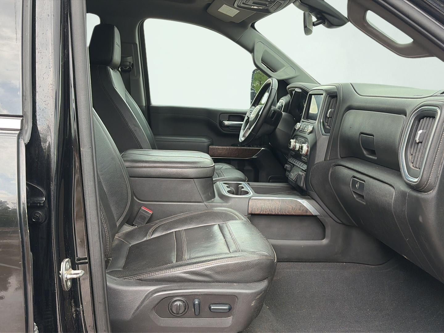 2023 GMC Sierra 3500HD 4WD Crew Cab Long Bed Denali
