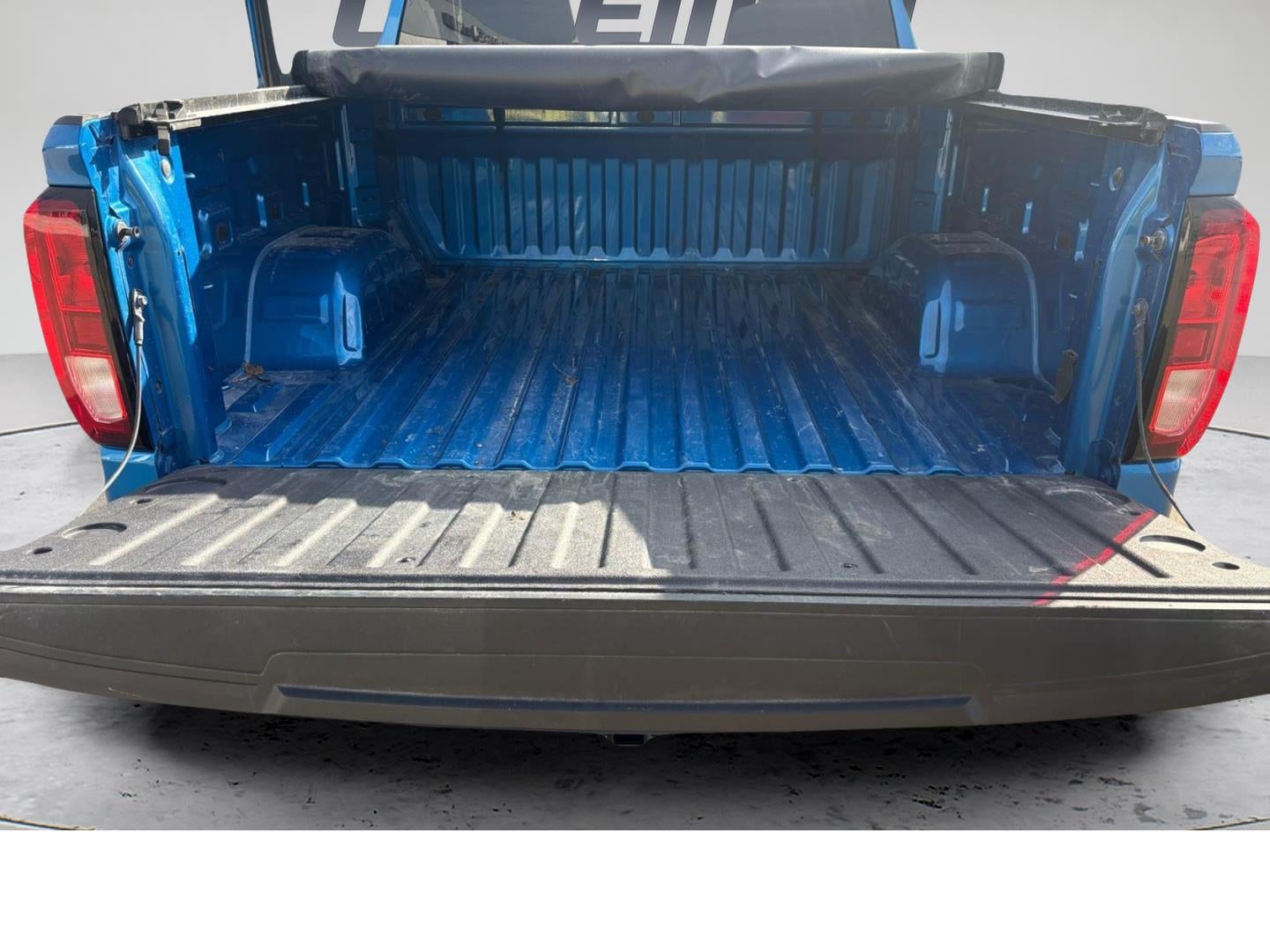 2023 GMC Sierra 1500 4WD Crew Cab Short Box Elevation with 3SB