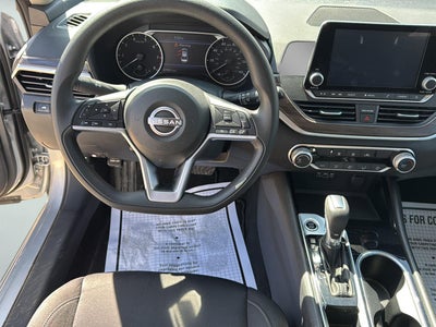 2024 Nissan Altima SV FWD