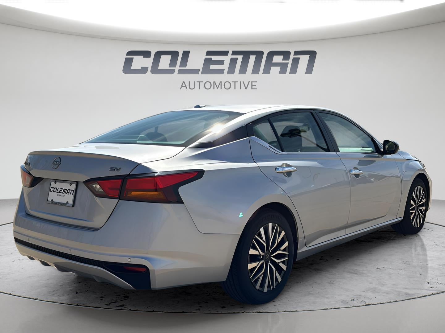 2024 Nissan Altima SV FWD