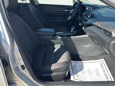 2024 Nissan Altima SV FWD